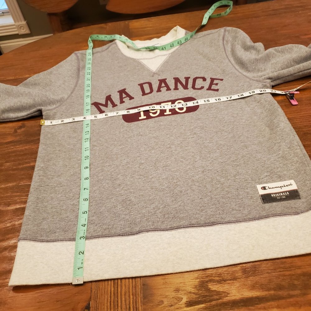 MA Dance 1976 Sweatshirt Adult Medium Gray and Maroon Champion - Picture 6 of 6